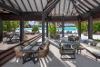 Maldives - Naladhu Private Island Maldives - Restaurant The Living Room