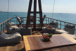Maldives - The Barefoot Eco Hotel - Bar flottant