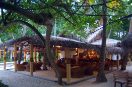 Maldives - Biyadhoo Island Resort - Coconut Bar