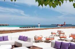 Maldives - Constance Moofushi - Bar Manta