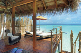 Maldives - Constance Moofushi - Senior Water Villa