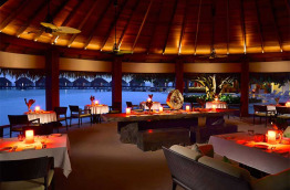 Maldives - Dusit Thani Maldives - Restaurant Sea Grill