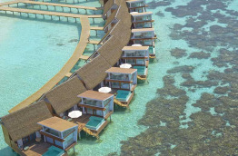 Maldives - Kandolhu Island - Vue aérienne des Ocean Pool Villas