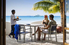 Maldives - Meeru Island Resort - Dhoni Bar