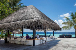Maldives - Outrigger Konotta Maldives Resort - Pool Bar