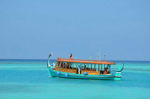 Maldives  - Atmosphere Kanifushi - Centre de plongée Dive and Sail - Le bateau