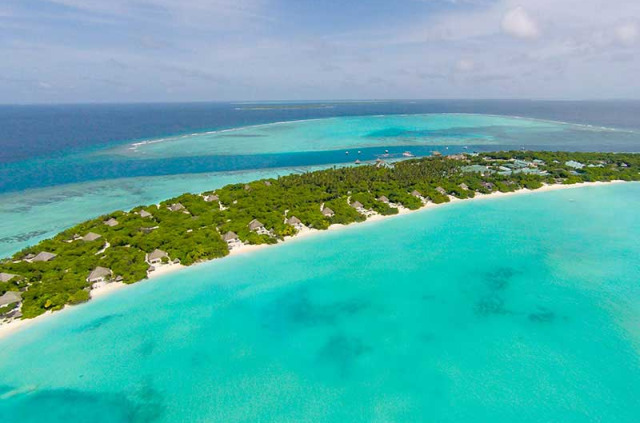 Maldives - Hideaway Beach Resort & Spa