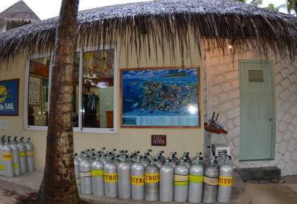 Centre de plongée Dive and Sail - Chaaya  Reef Ellaidhoo