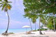 Maldives - Reverie Diving Village - Plage devant l'hôtel