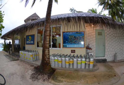 Maldives - Ellaidhoo Maldives by Cinnamon - Centre de plongée Dive and Sail - Le centre