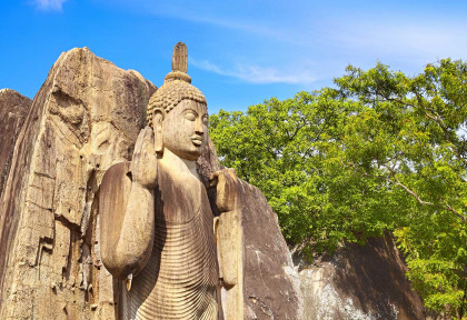 Sri Lanka - Avukana © Shutterstock, John Walker