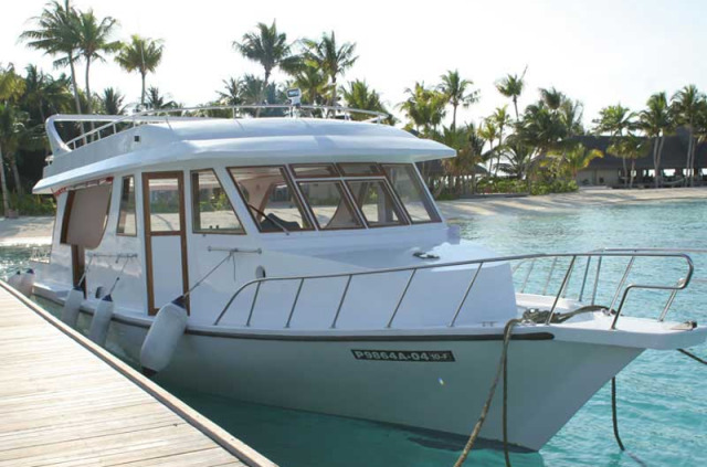 Maldives - Veligandu - Le centre de plongée - Le bateau